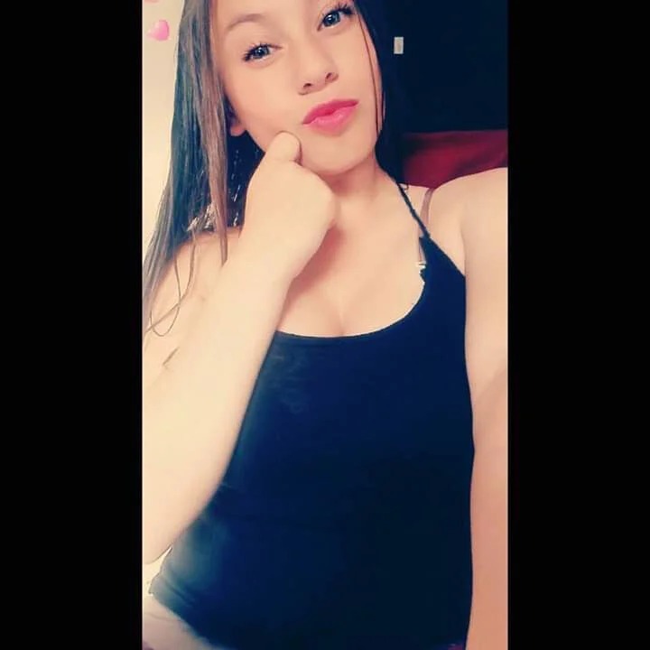 Emily_Boobs0