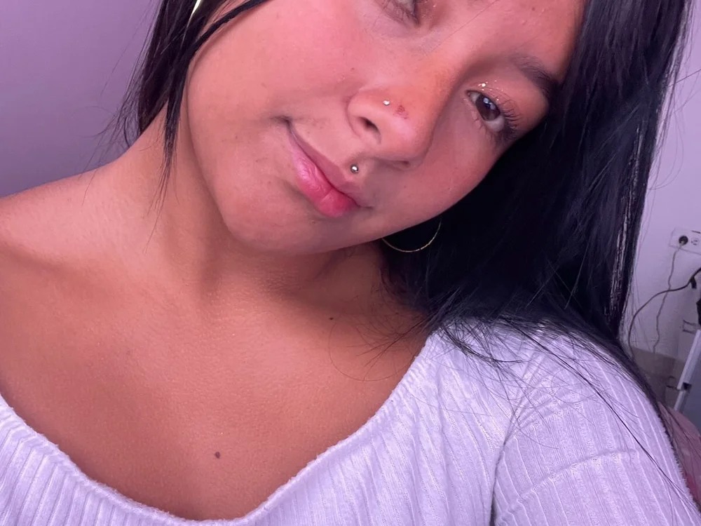 Emily_Brooks_Tx