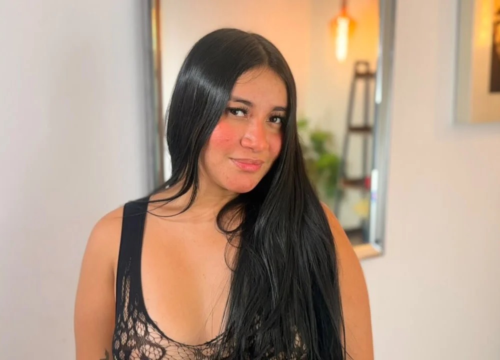 Emma_Clow