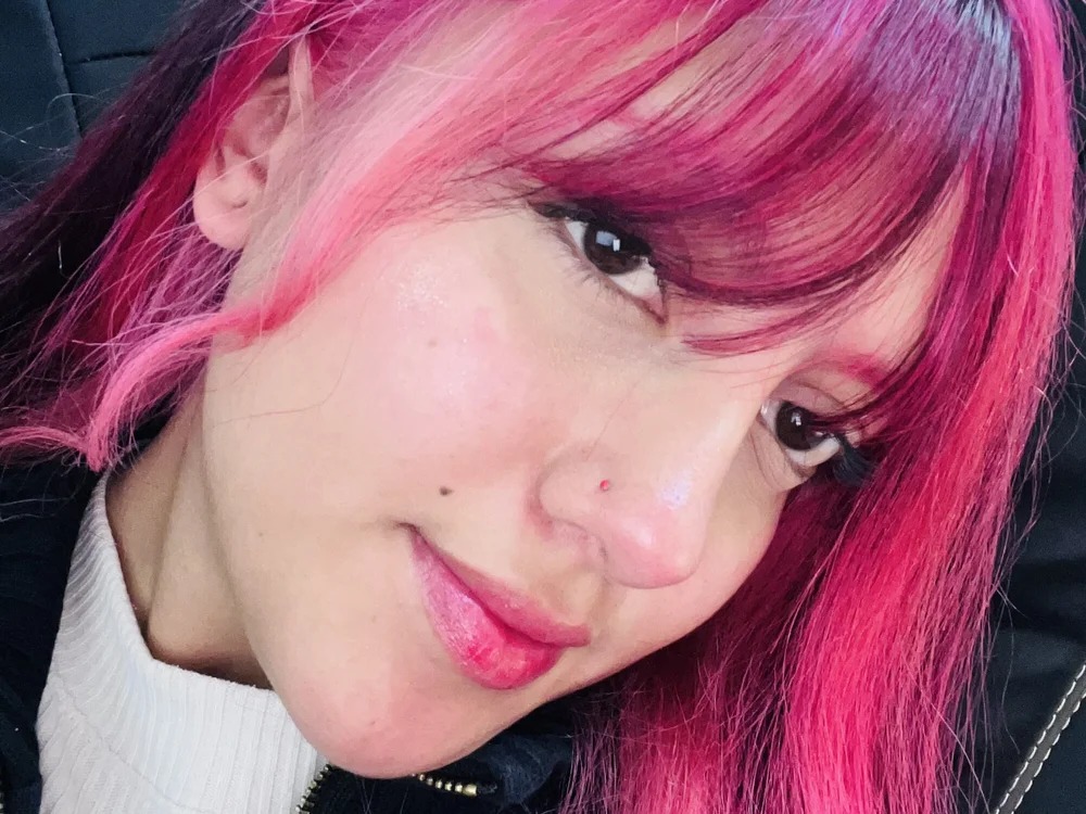 Emma_Cut