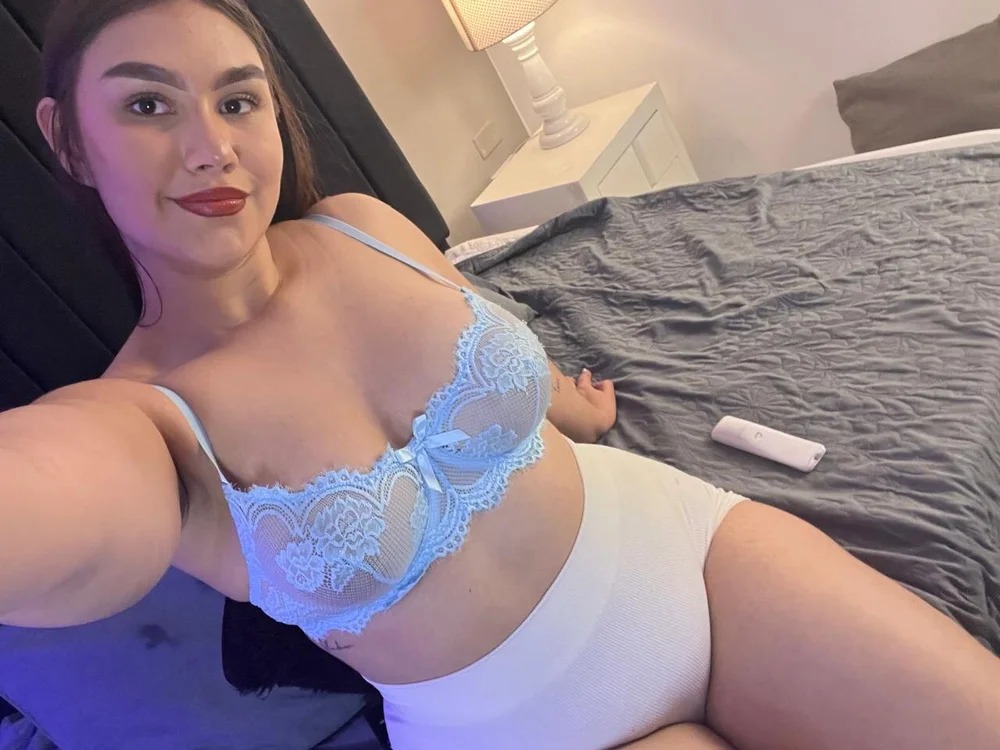 Emma_Spicy