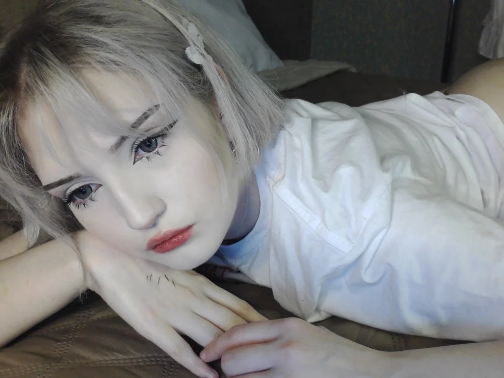 Esme_Velvet