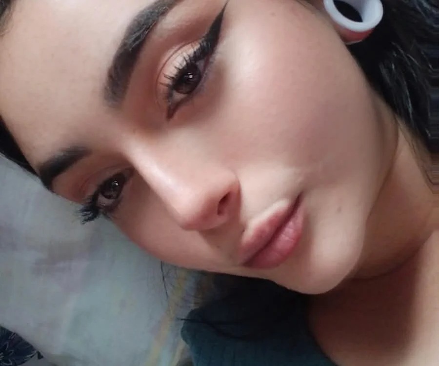 Eva_Hall1