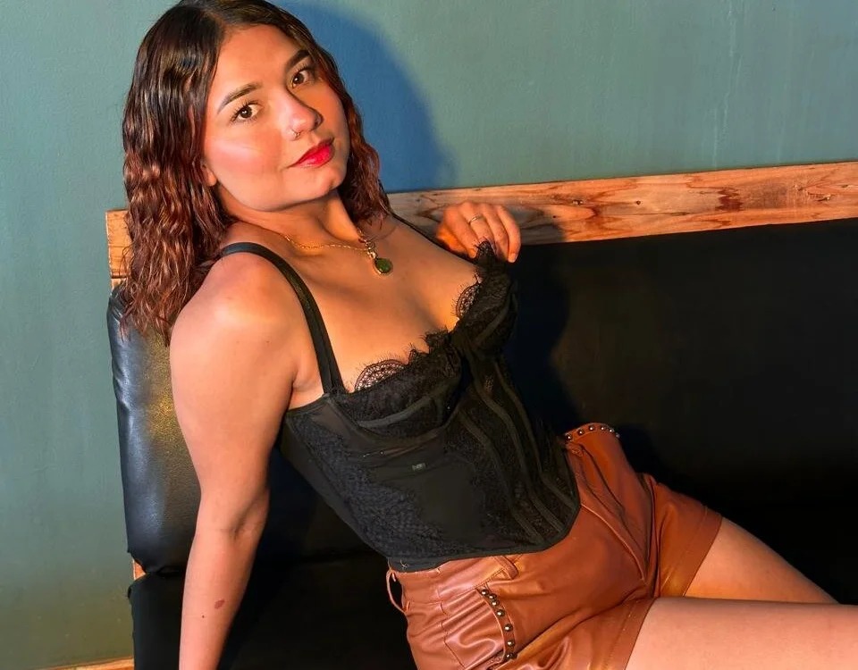 Evaluna_Adaams
