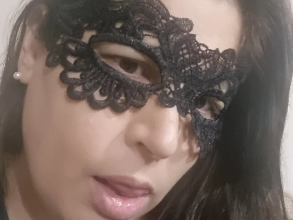 Floresitahotmilfxxx