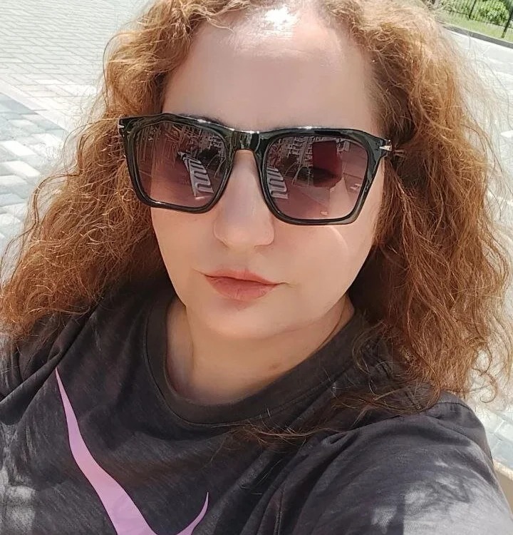 GlintVicky1