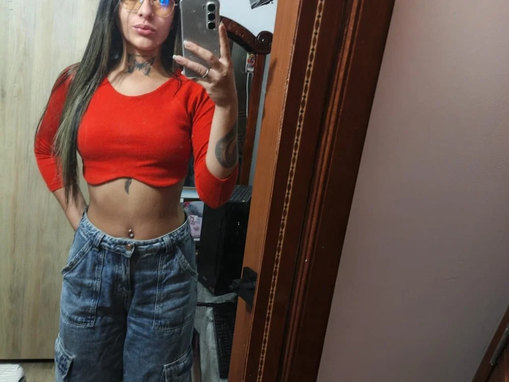 HollyJonesVS