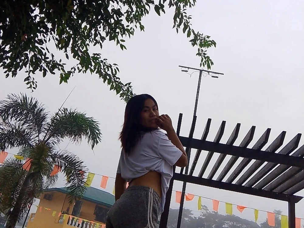 HornyAsian_Pussy4u