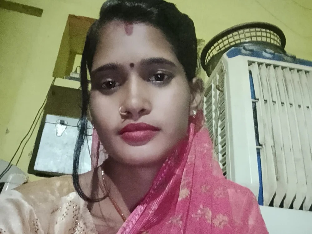 Hot_bhabi012