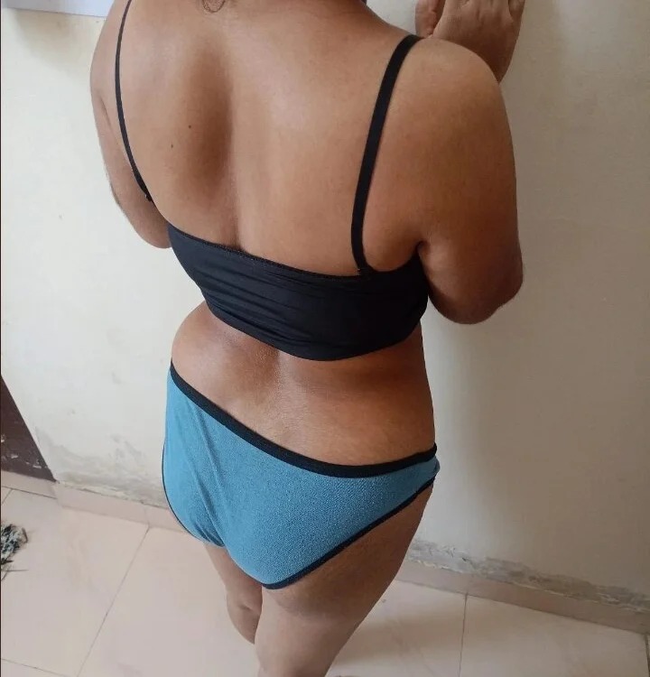Hot_madhu5