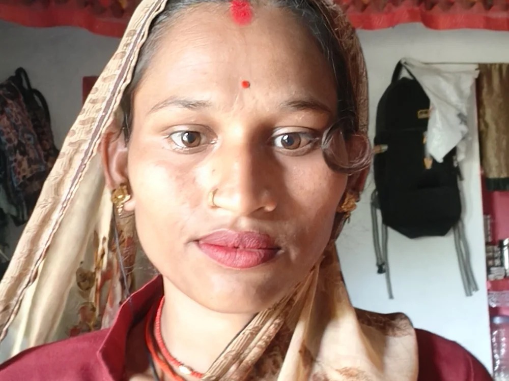 Hot_priyabeb