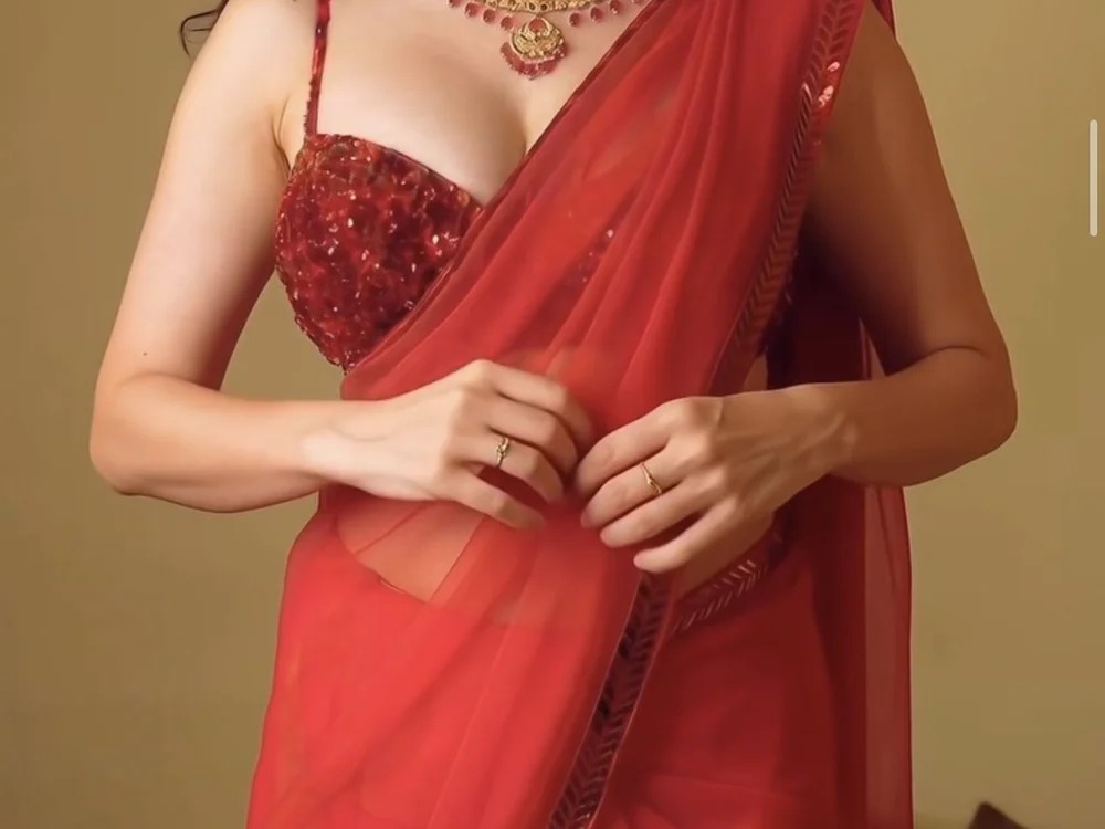 Hottie_Niharika