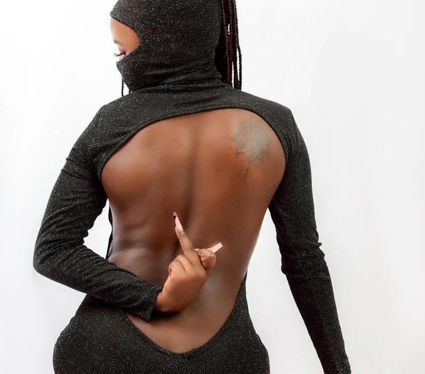Iconicebony