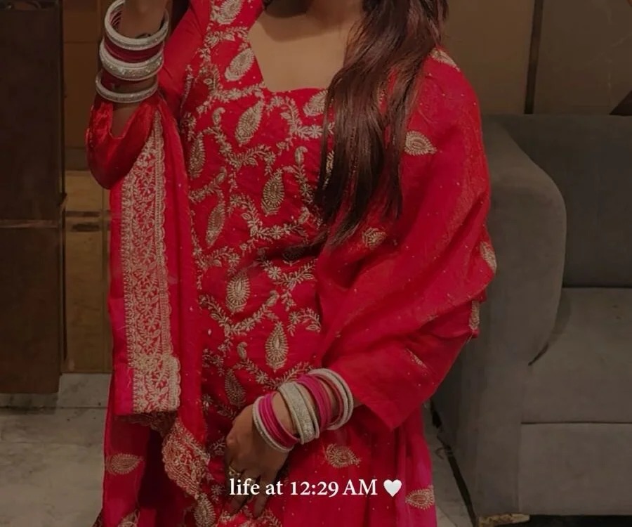Inaya021