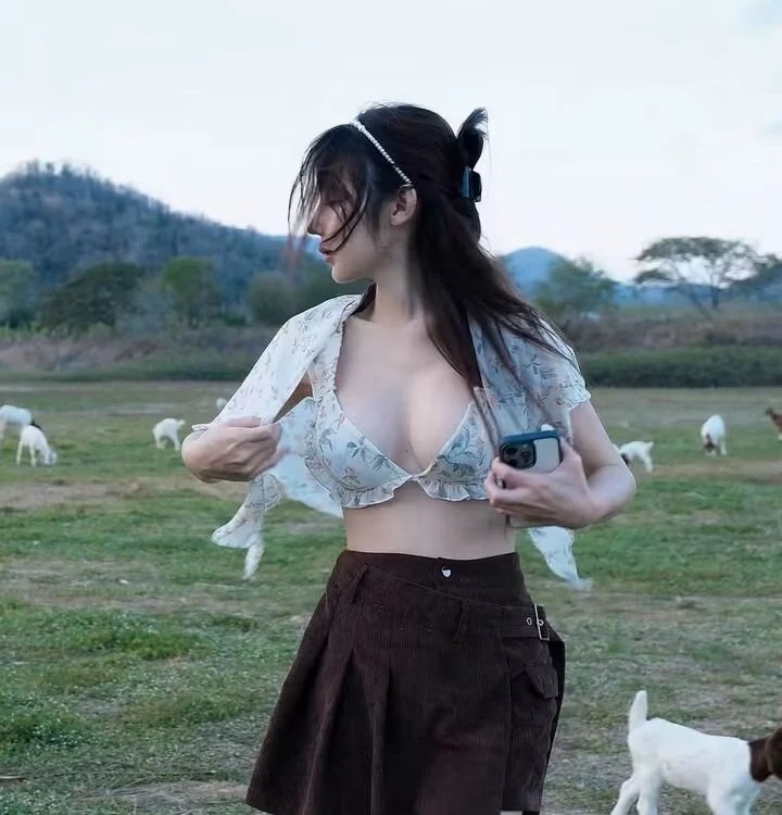 Isabella-aa