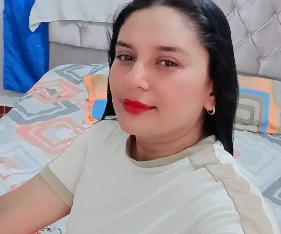 Isabella_Sky