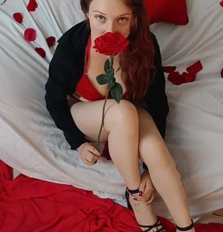 Isis_Blonde