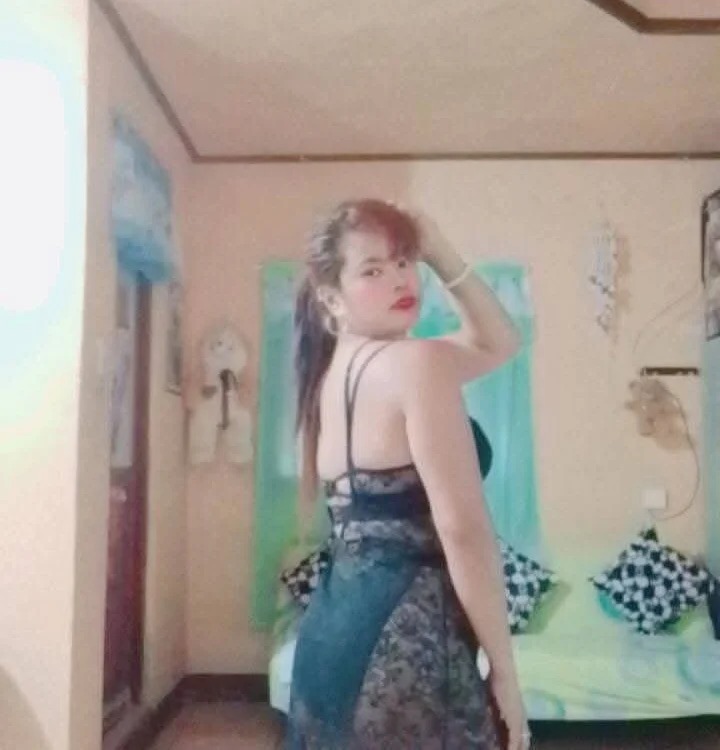 Jeni_CockEater