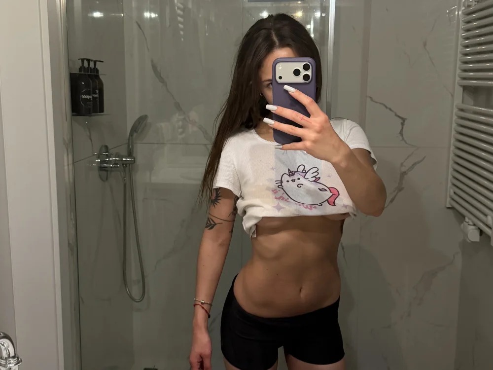 Juna23U