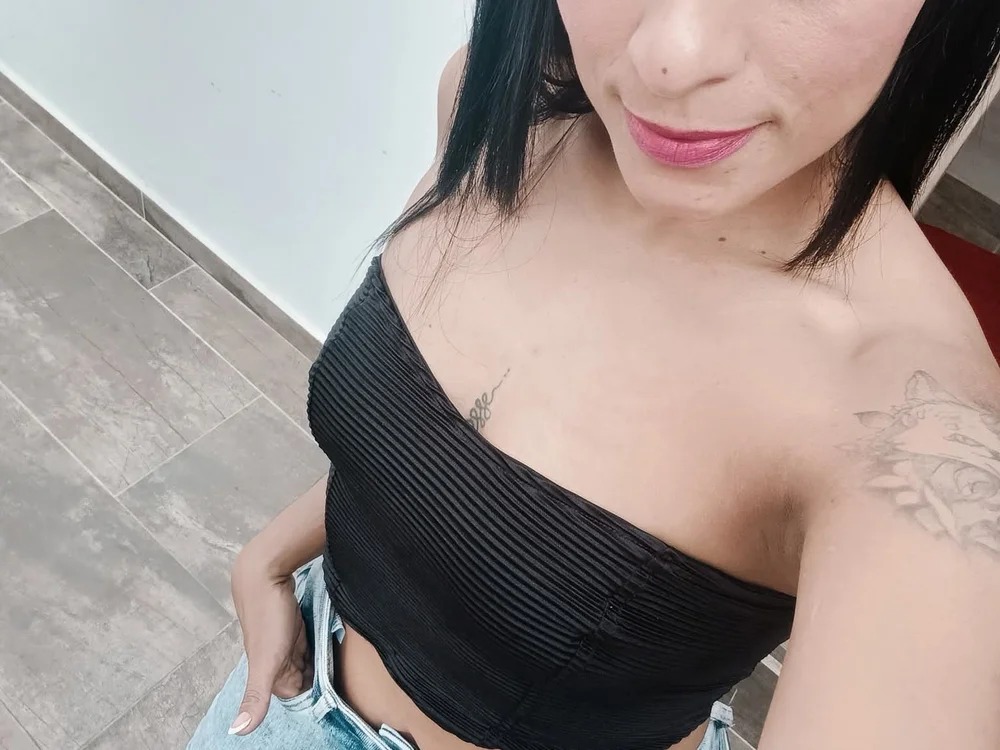 Karla_sm25