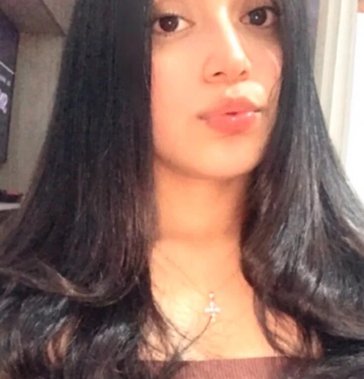 Karoll_Holmes_