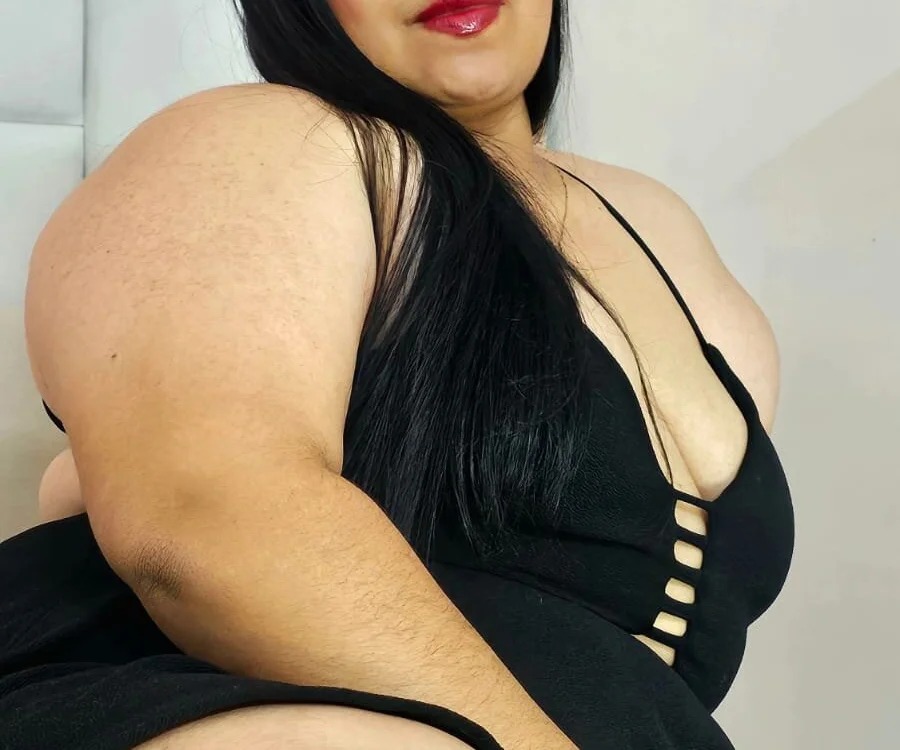 Katecurvy_hot69