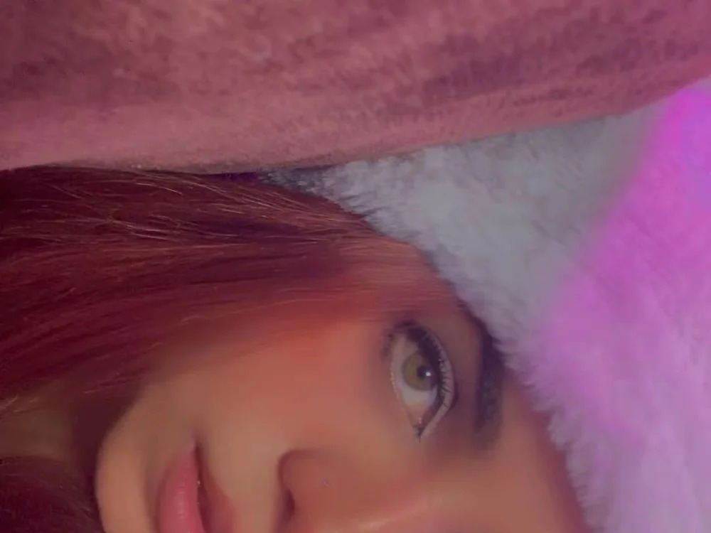 Katy_redhead