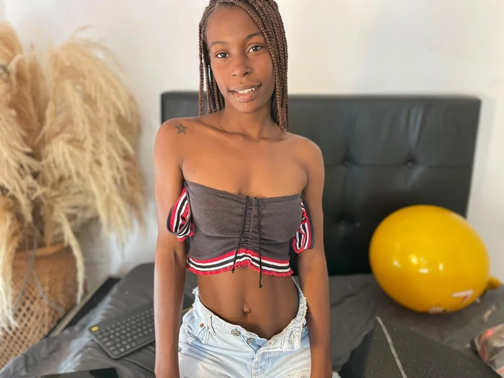 KayaleyaMonroe