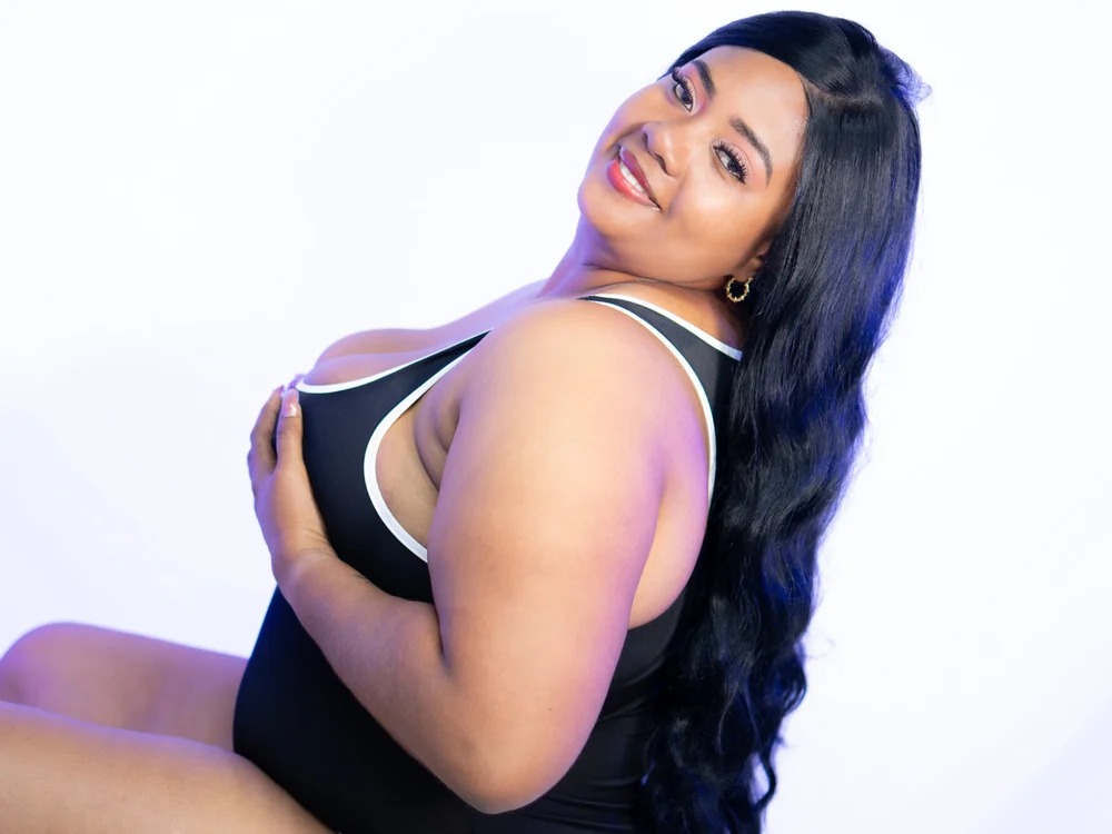 KiaraDiazz