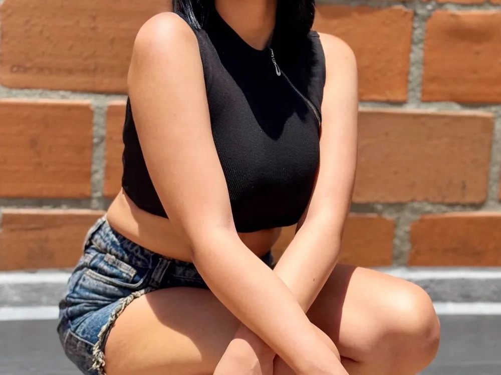 KikiPLayXXX