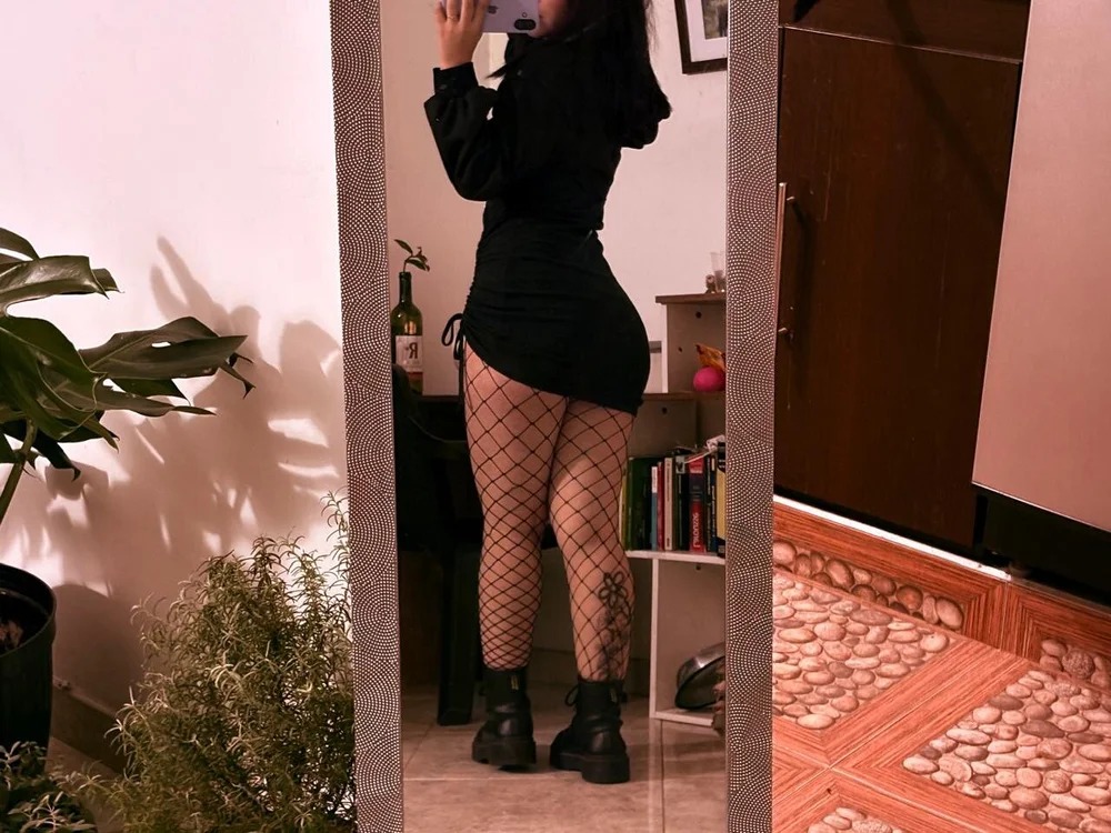 Kira_Pinkk