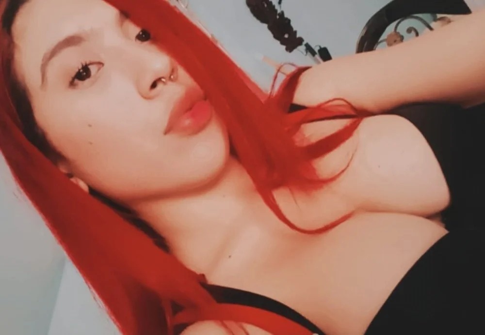 LATINABUSTYTHICC