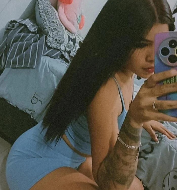 Laura_debora18