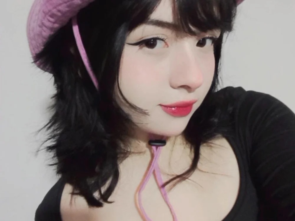 Lilith_Doll