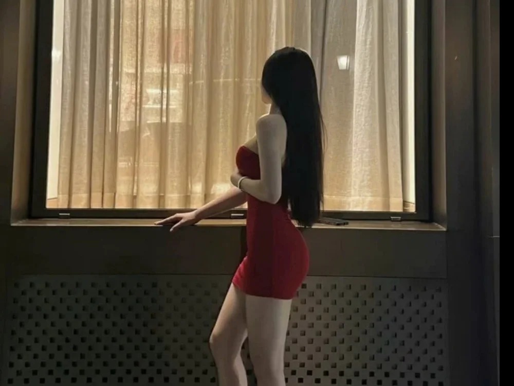 Lindana_kiss