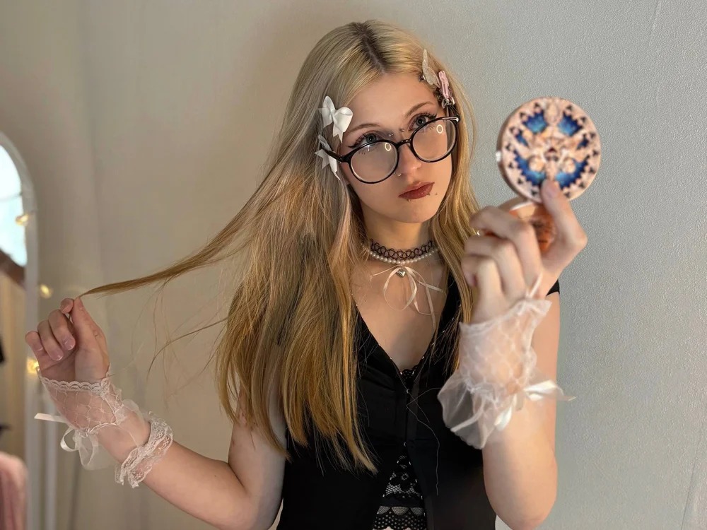 Lola_Blaze_