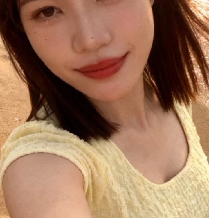Lovely8386