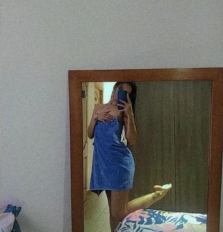 Lucia_Nowell