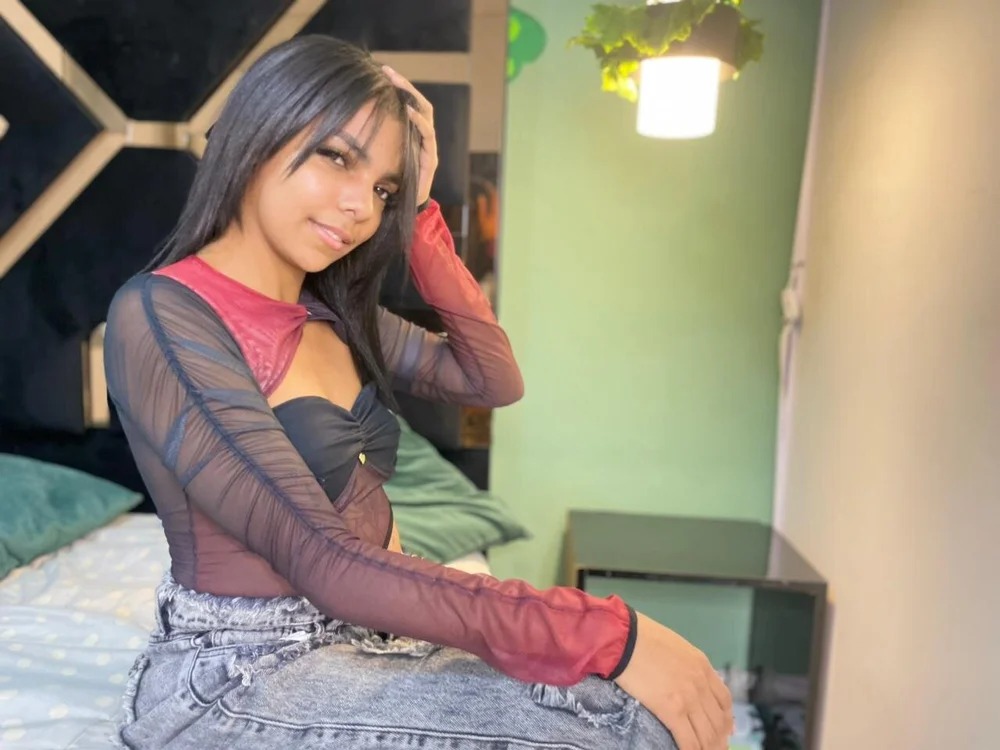 Luna_harper18