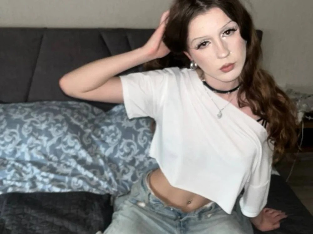 Lunaa_x44