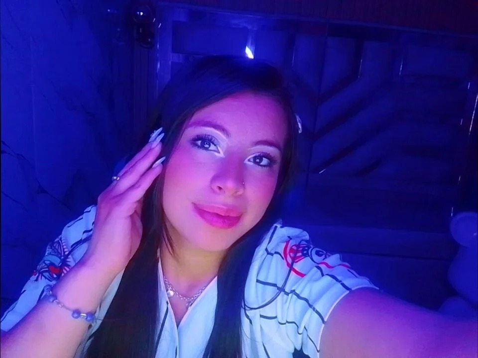 Mely_R