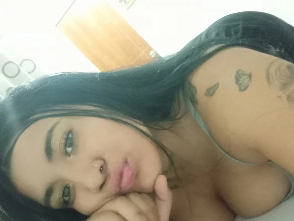 MiaRouse26