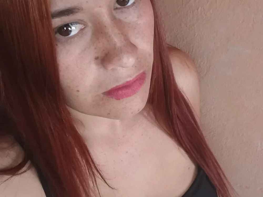 Mia_HL