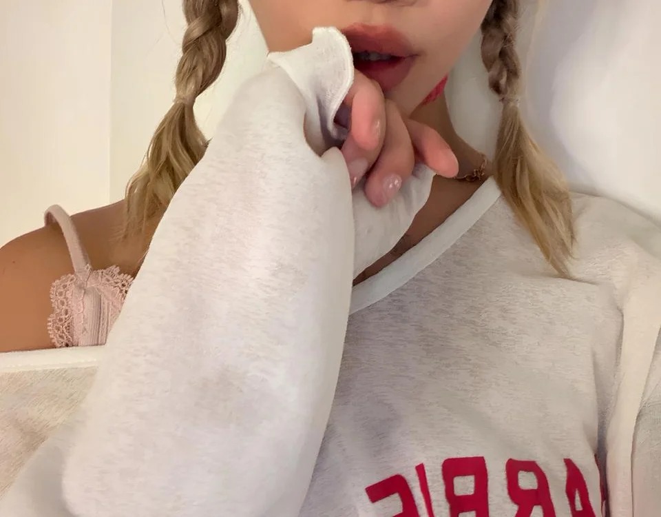 Mia_Syvelle
