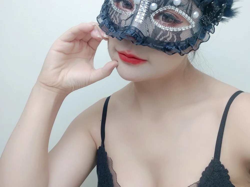 MiaomMiao1996