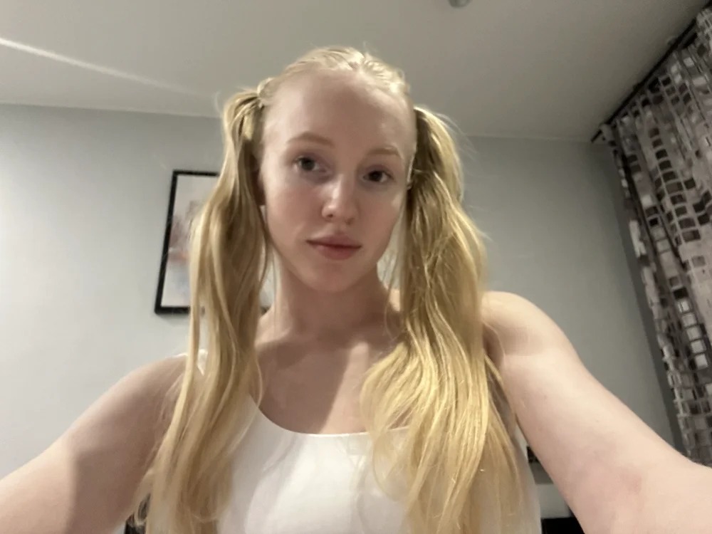 Miss_EliizaShy