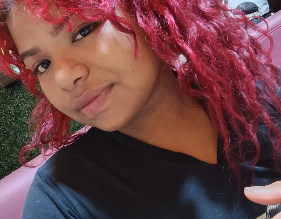 Nahomi_Nior