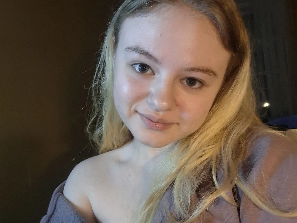 Nana_Moon1