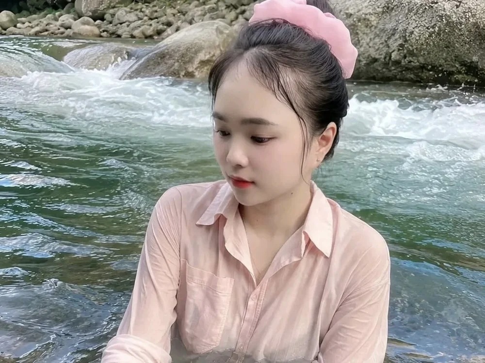 Natalie_cute766