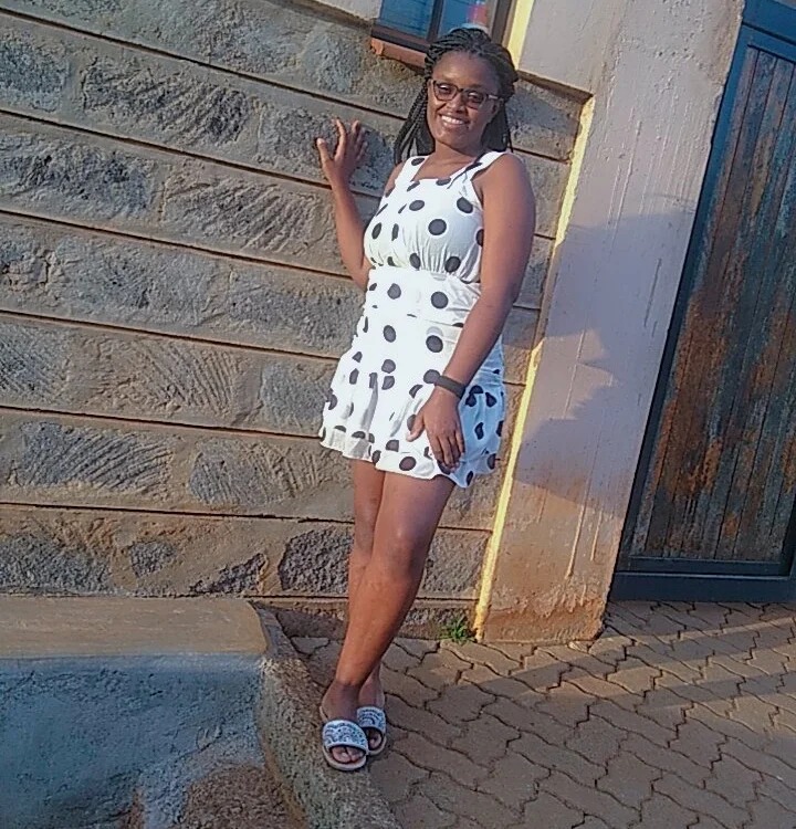 Natasha_black